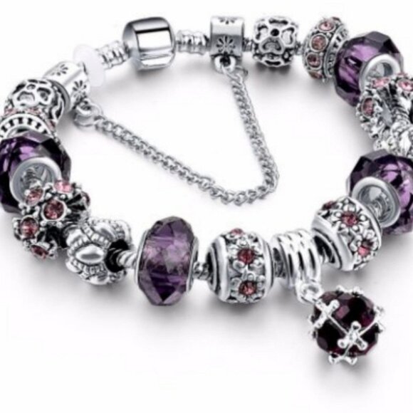 NWOT Luxury Charm Bracelet# - Picture 1 of 1